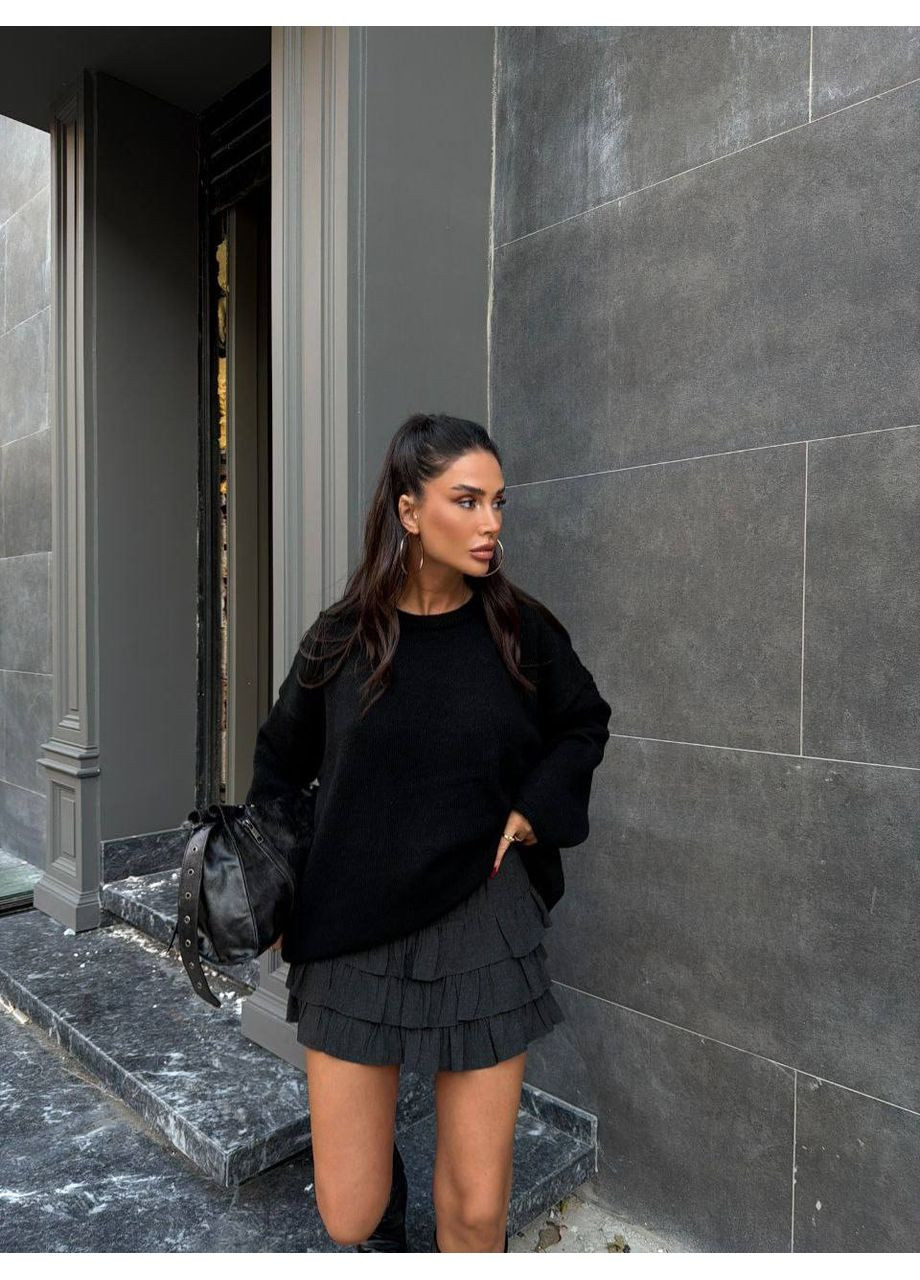 Черный демисезонный женский объемный свитер Fashion