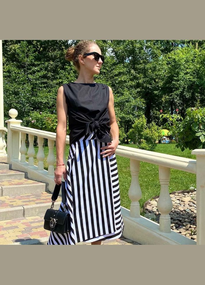 Спідниця жіноча лляна чорно-біла в смужку трапеція MKNK2052-1 Nora Kvittin (343051569)