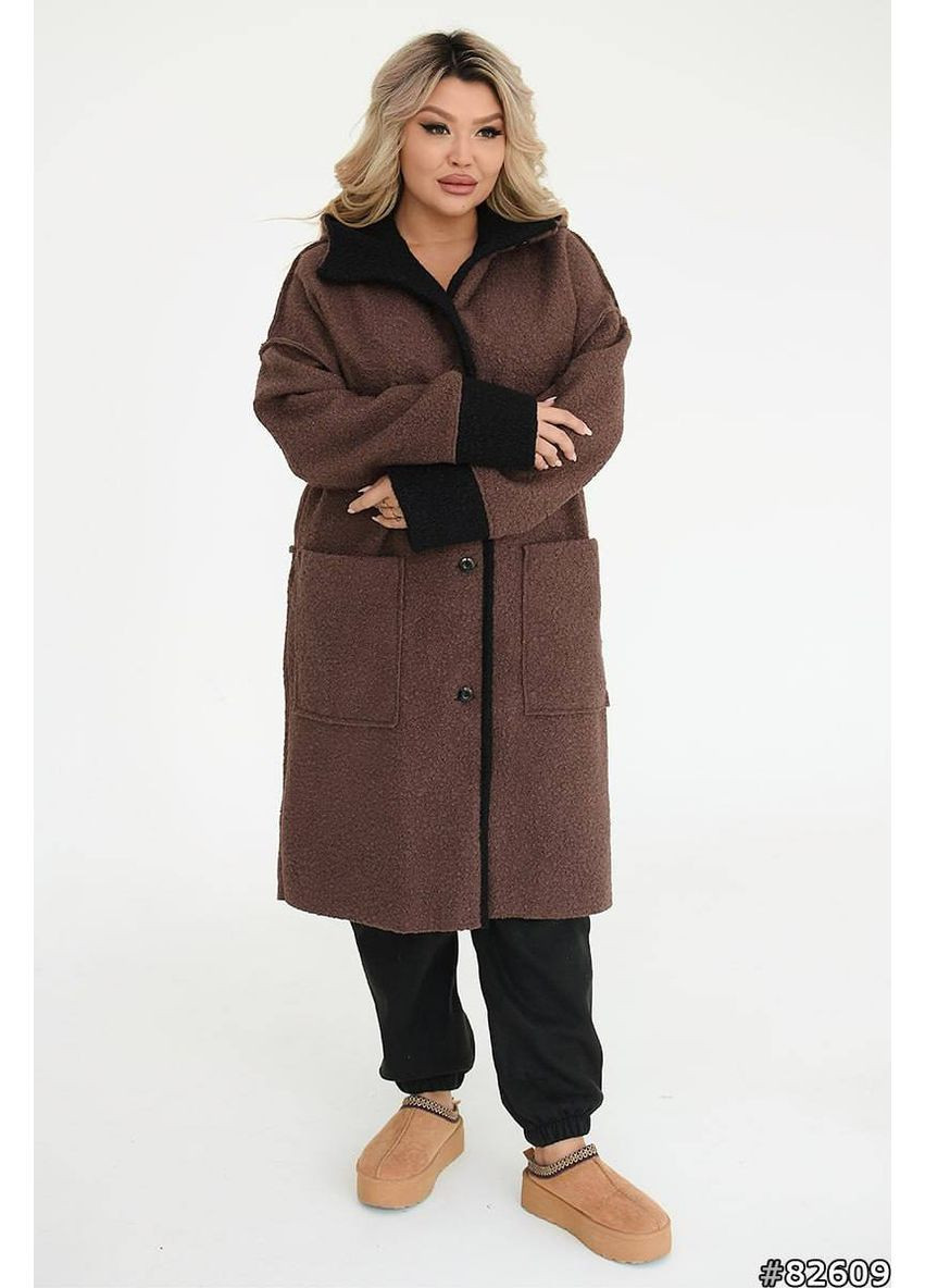 Темно-коричневая демисезонная куртка барашек без подкладки с капюшоном и карманами. Україна