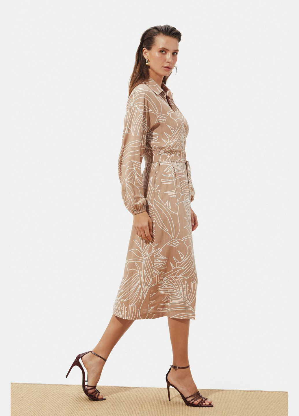 Бежевое повседневный платье ST-Seventeen однотонное