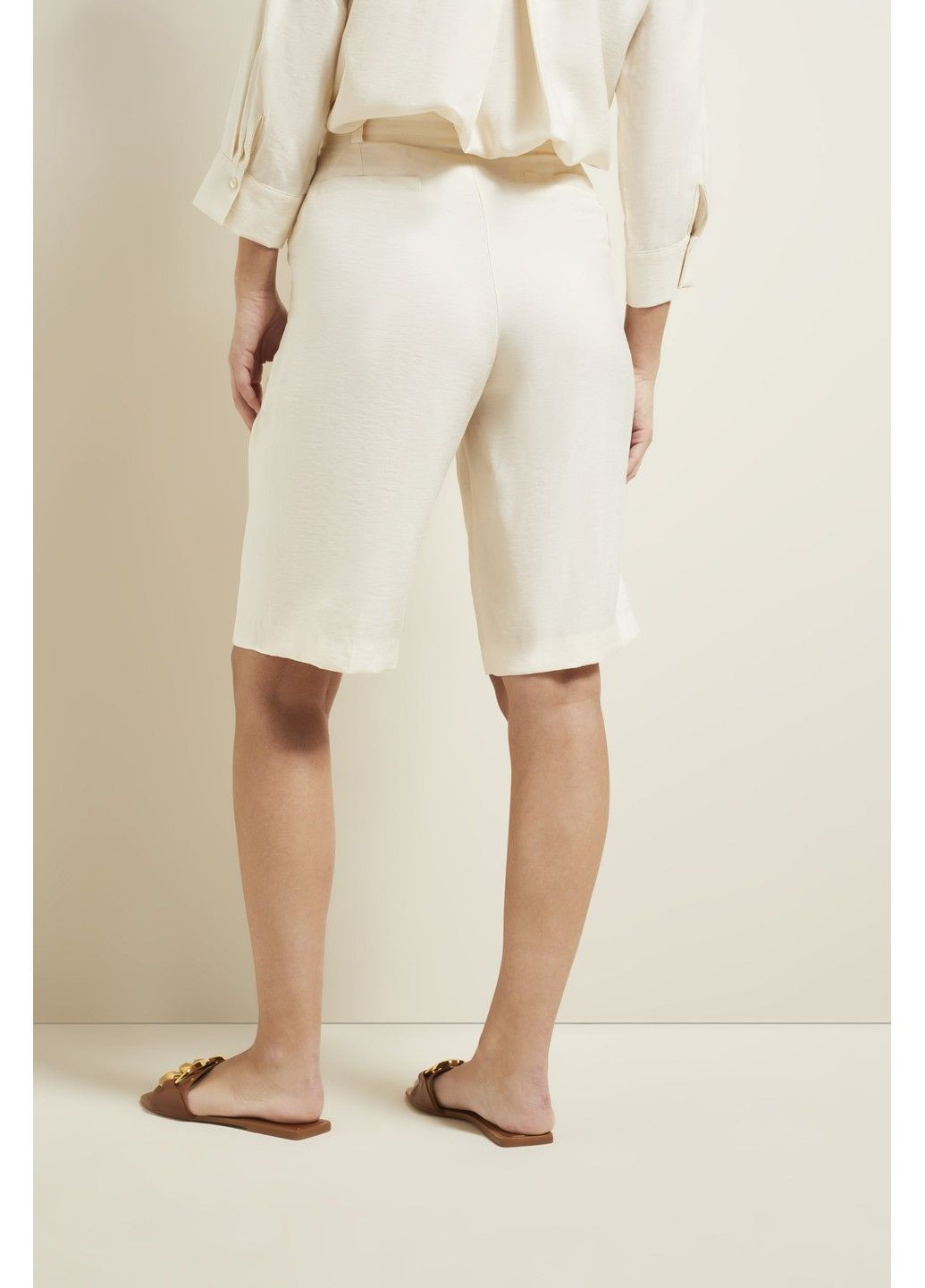 Жіночі бермуди Бежеві Bugatti (292318475)