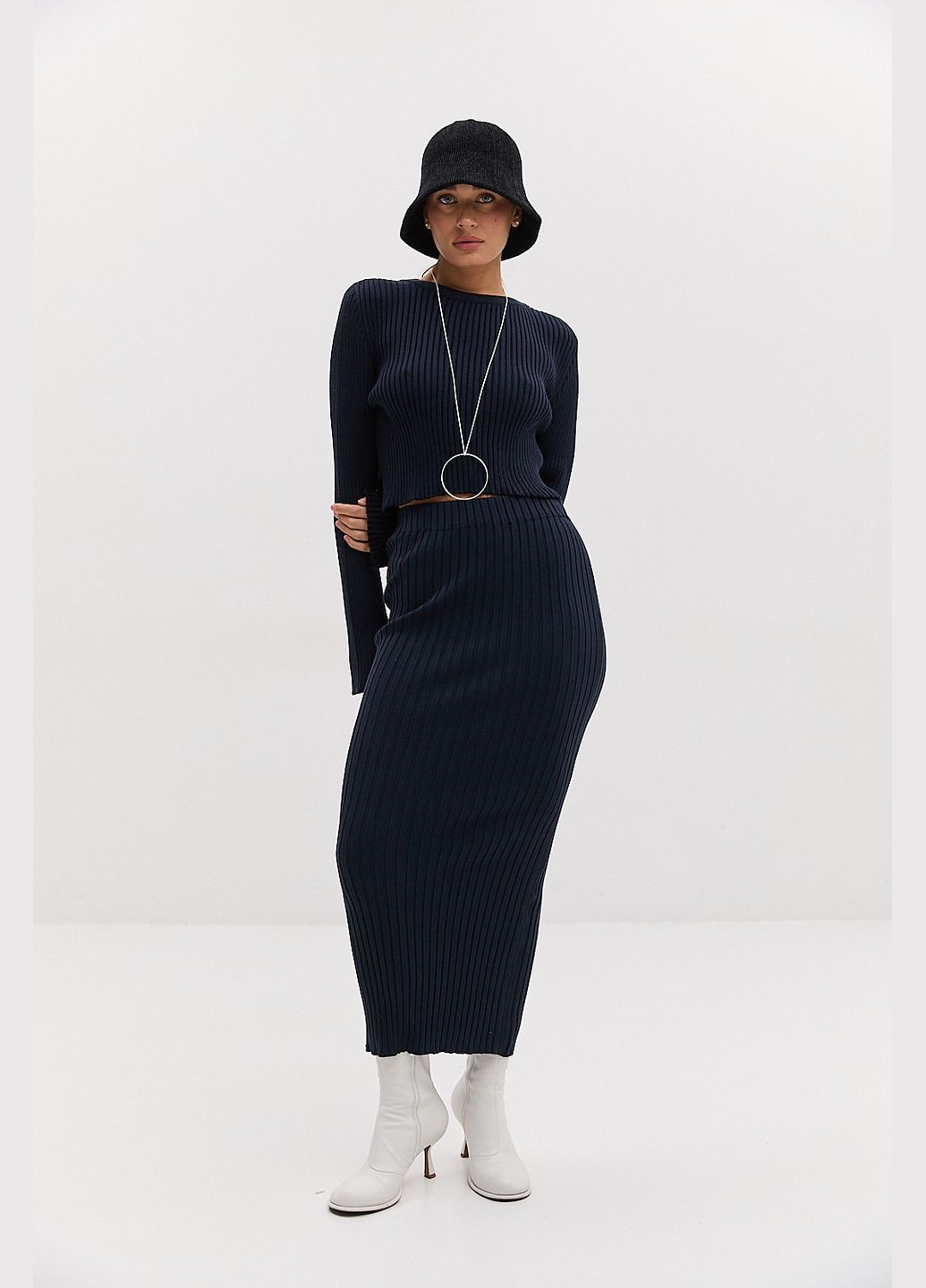 В'язана довга спідниця темно-синя у широкий рубчик Arjen (317233878)