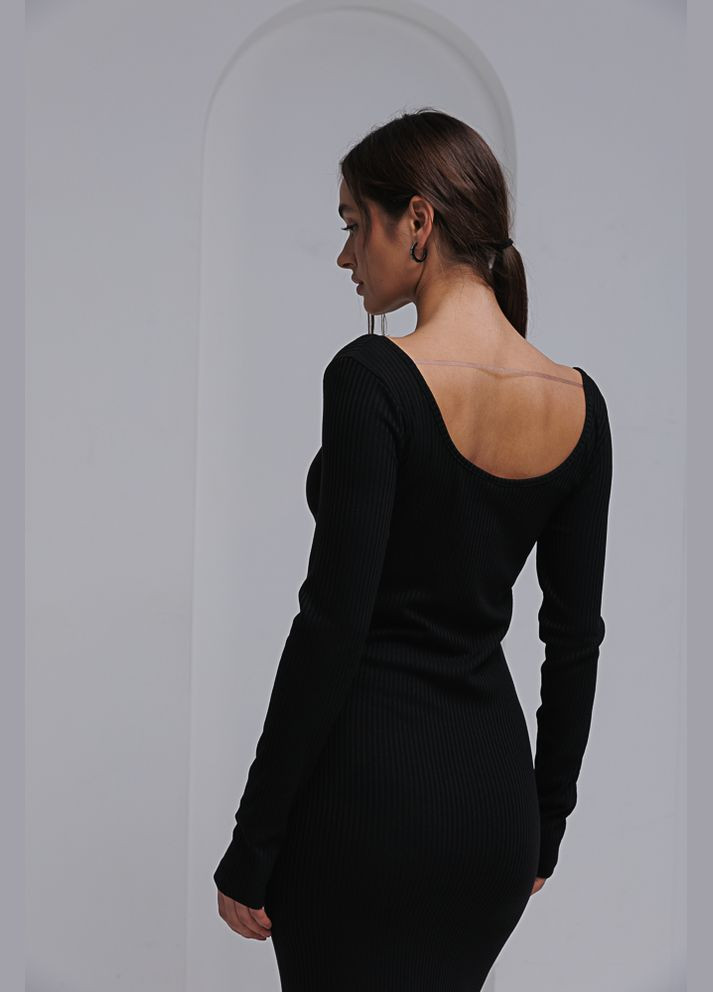 Чорна сукня з трикотажу в рубчик Arjen