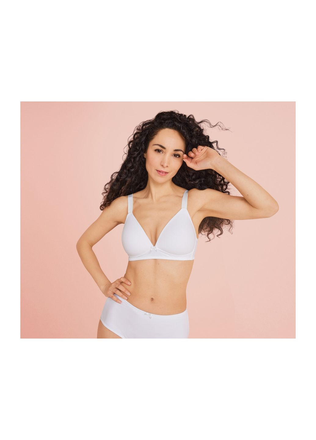 Трусики коригувальні високі з ефектом утяжки для жінки LYCRA® 450733 білий Esmara С эластичным поясом (322220788)