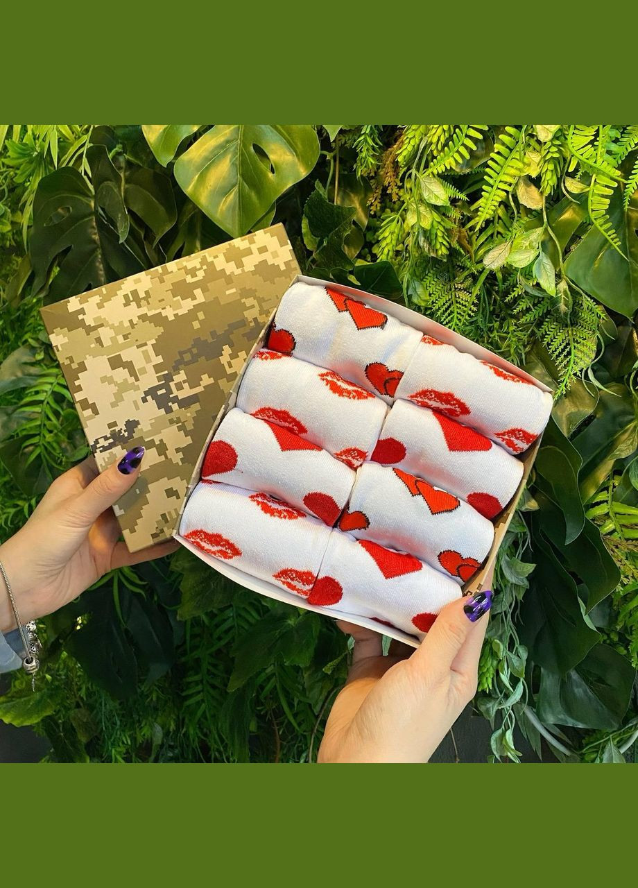 Комбіновані бокс чоловічих шкарпеток 40-45 р на 8 пар у подарунковій коробці Vakko (307053751)