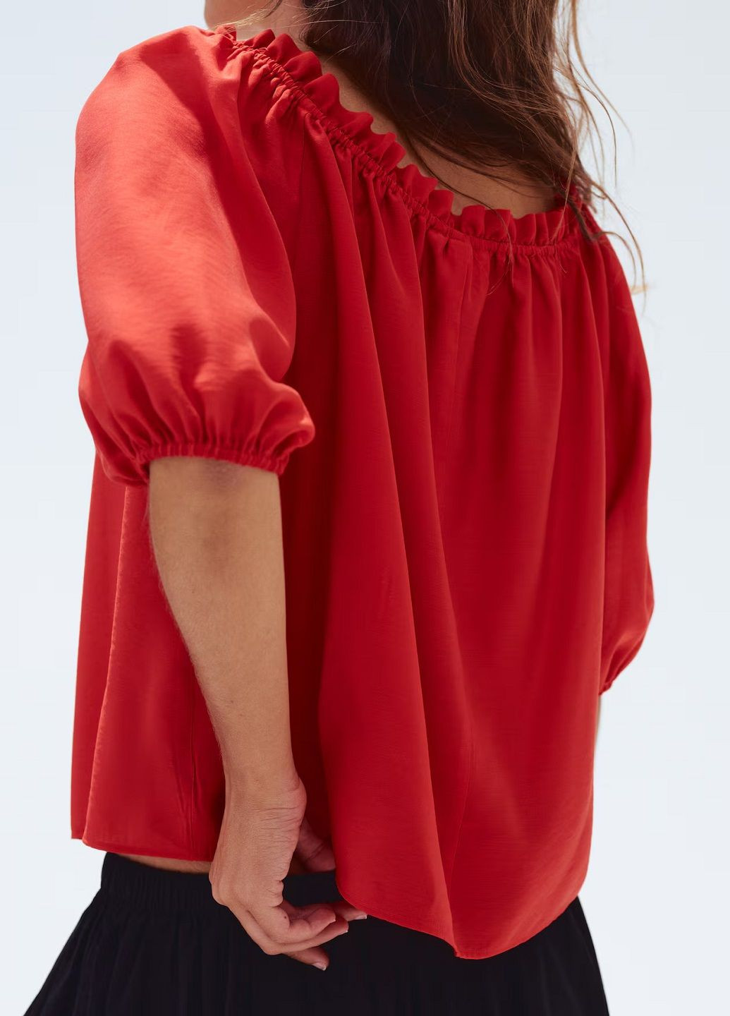 Красная блузка H&M