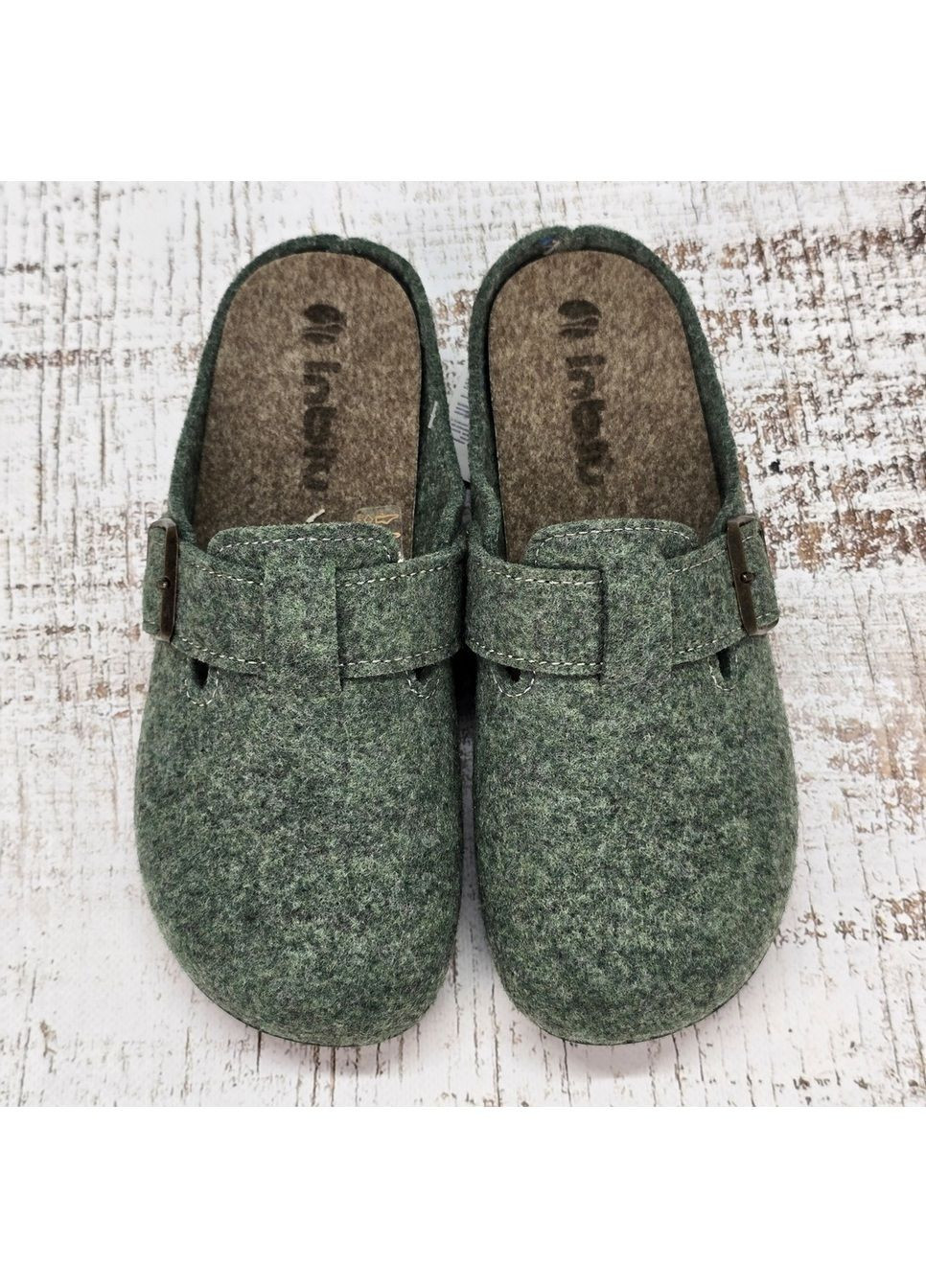 Зеленые тапочки мужские бежевые фетровые на полиуретановой подошве Inblu