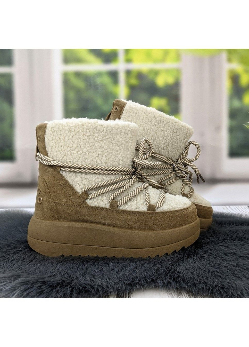 Зимние сапоги угги женские меховые Stilli