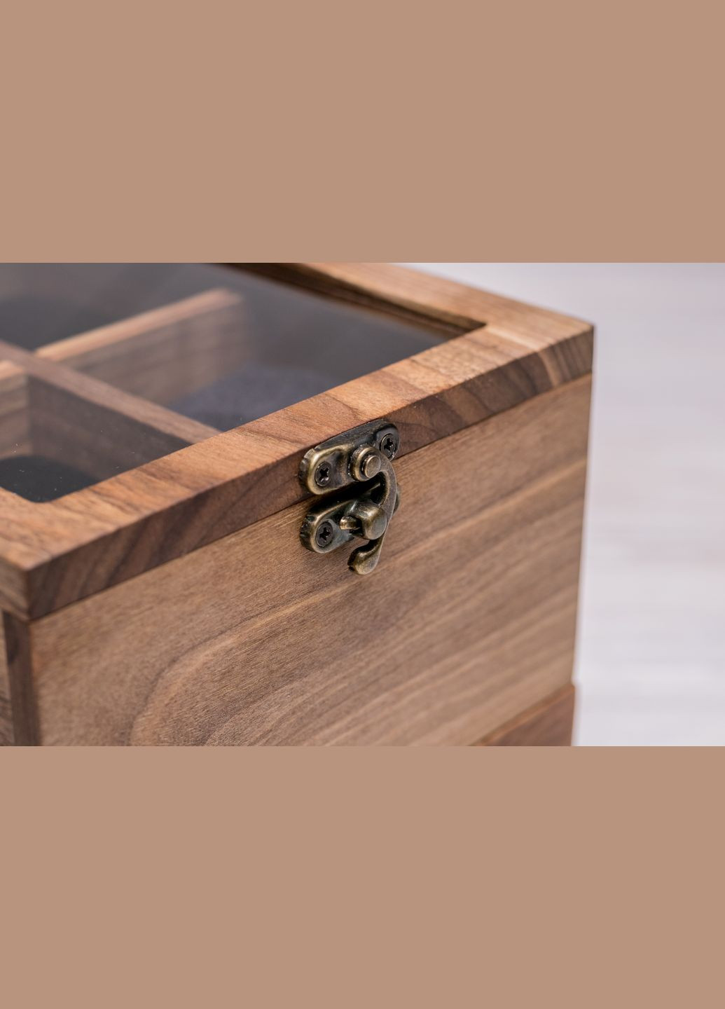 Коробочка для годинників зі скляною кришкою з ящиком 4 EcoWalnut (295266104)