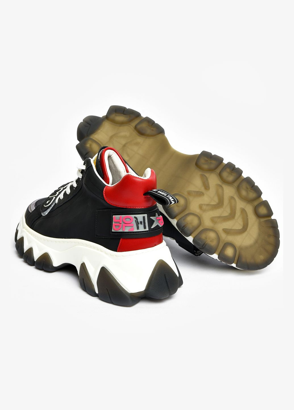 Черные демисезонные кроссовки мужские черного цвета на шнуровке Let's Shop