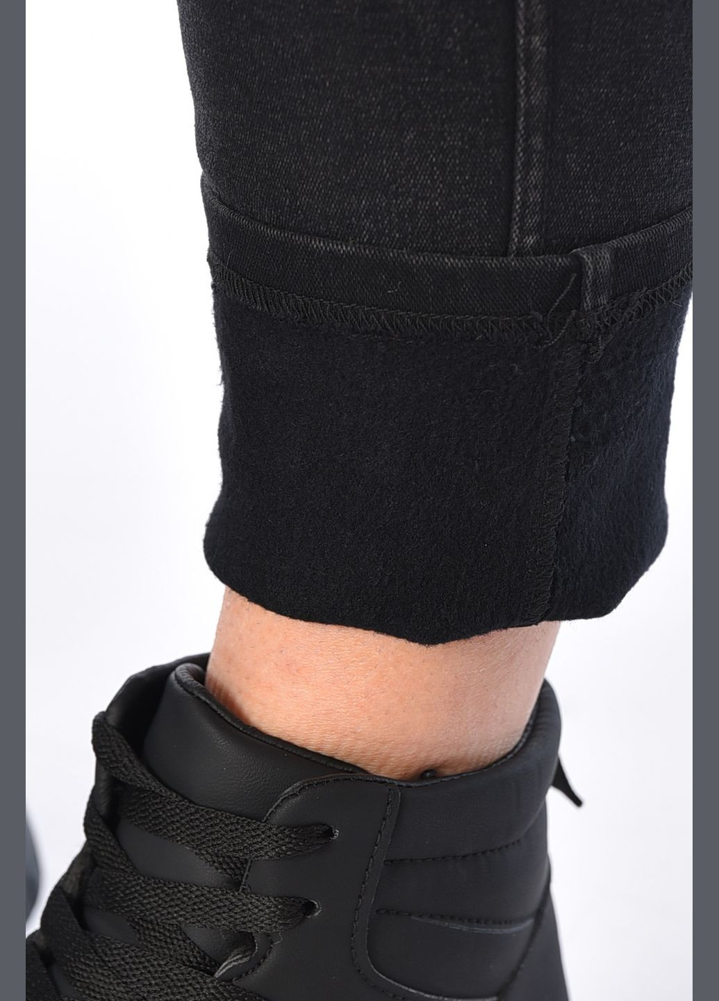 Джинси жіночі утеплені чорного кольору Let's Shop - (313399564)