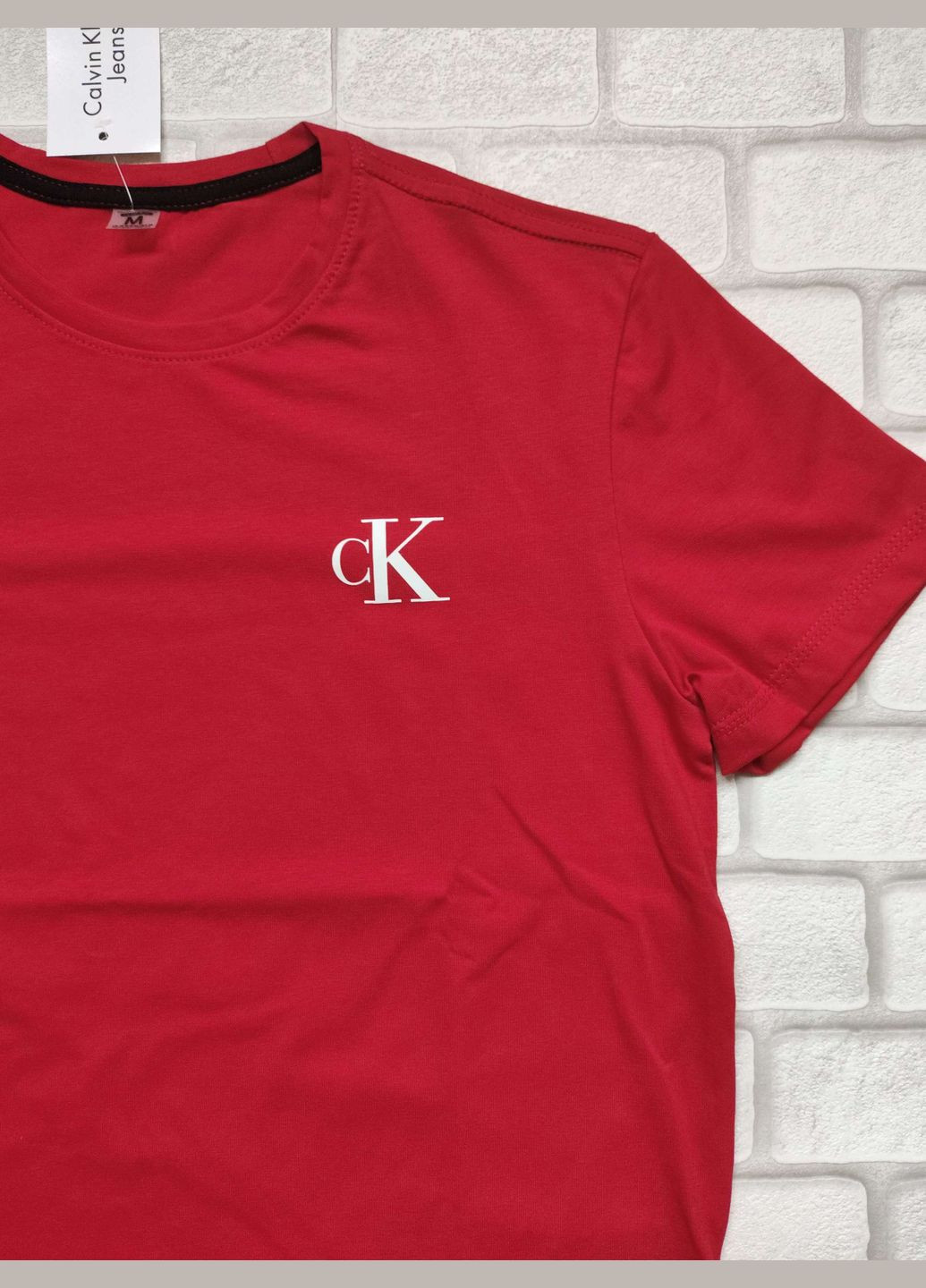 Красная мужская футболка трикотаж спортивная красная размер l с коротким рукавом FERO