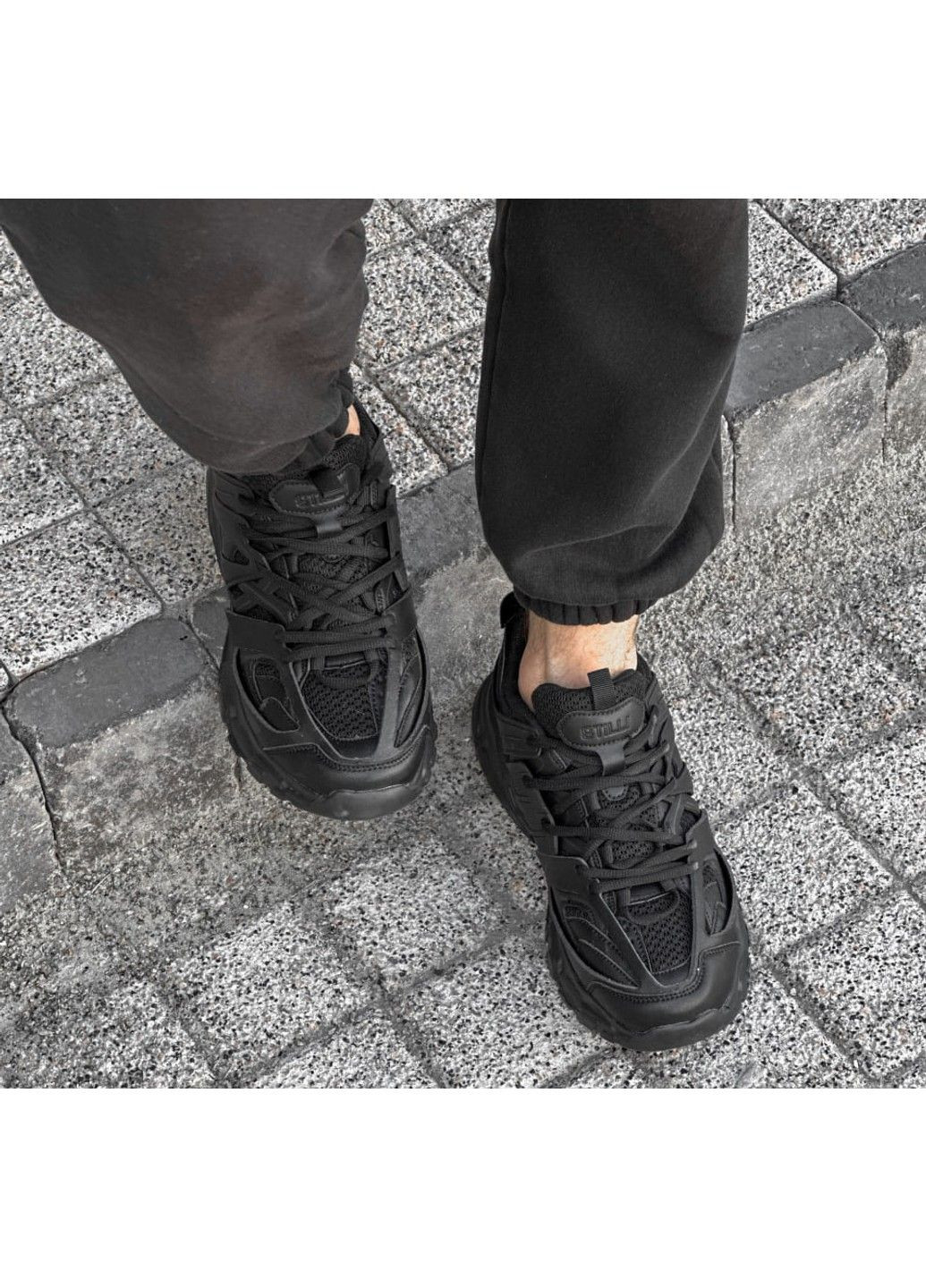 Черные демисезонные кроссовки черные тр Stilli