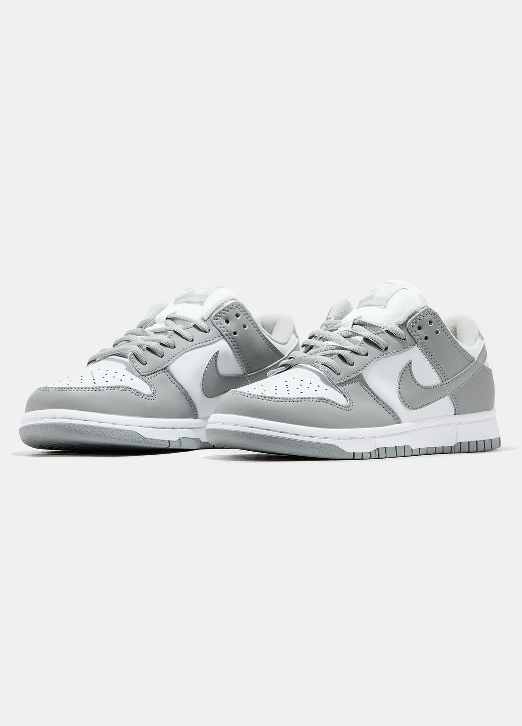 Серые демисезонные кроссовки мужские и женские nike sb dunk low grey white | найк сб данк низкие серые белые No Brand