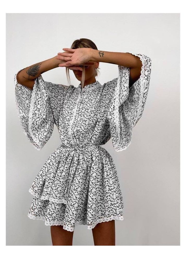 Белое повседневный платье женское Гермес с цветочным принтом