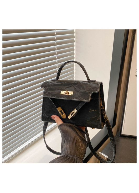 Жіноча сумка 6209 крос-боді на ремінці бархатна велюрова замшева чорна No Brand (313235518)