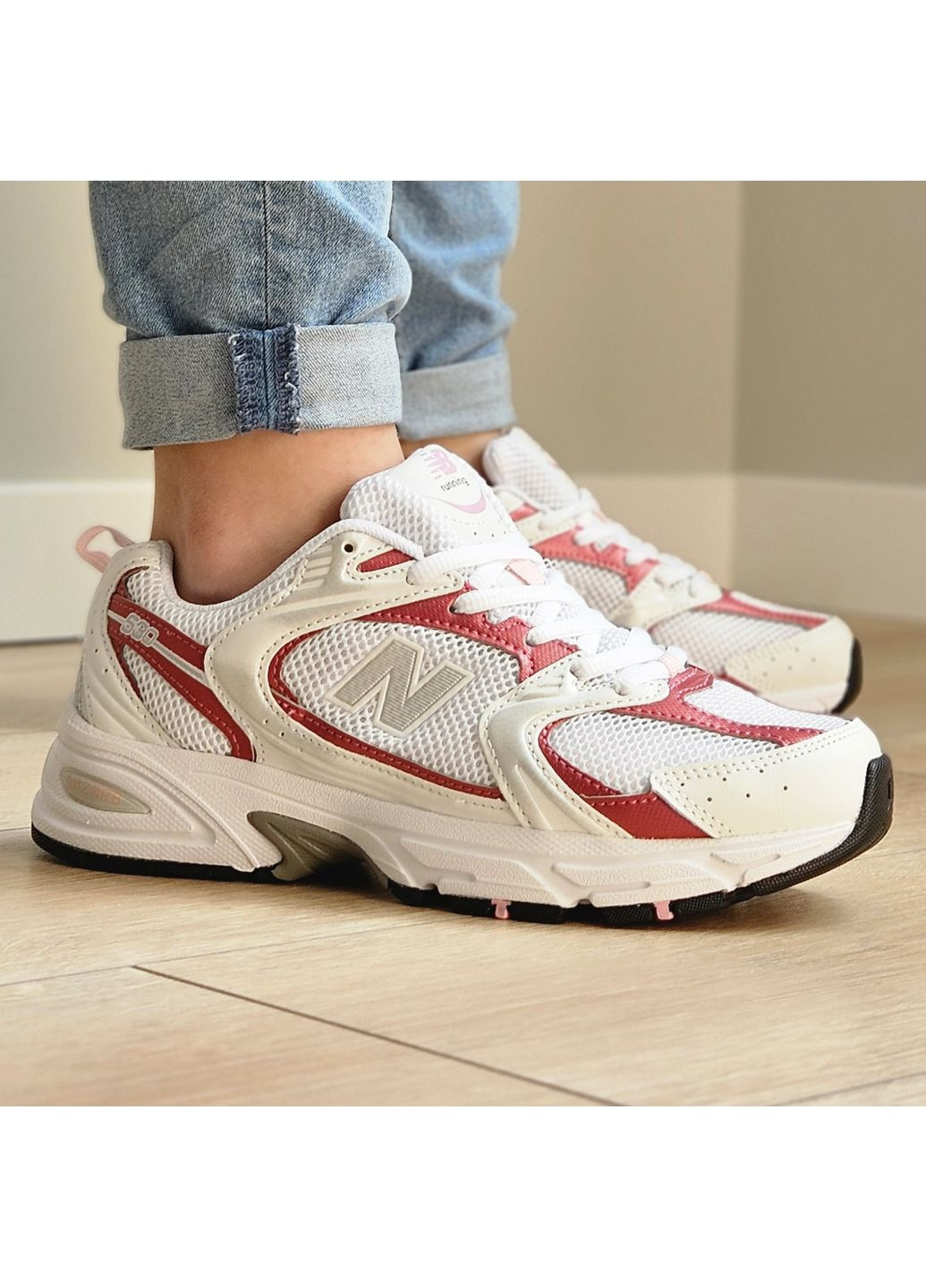 Кросівки жіночі New Balance 530 White Red | Нью Беланс 530 білі No Brand білі демісезони (362894457)