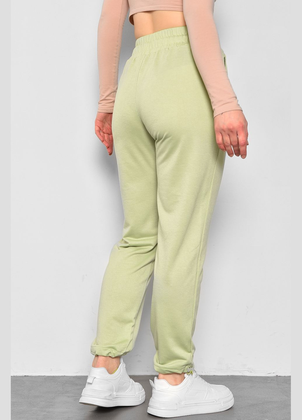 Спортивные штаны женские салатового цвета Let's Shop (285779266)