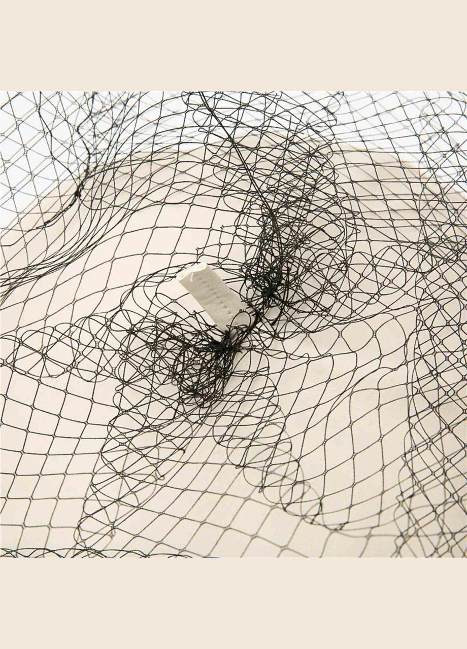 Бордовий жіночий берет зі штучної шкіри з вуаллю 55-58р (865) No Brand (358052660)