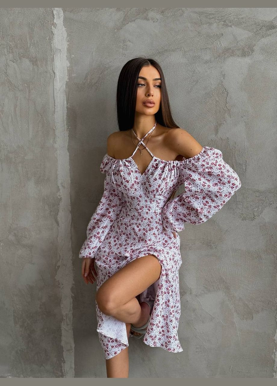 Розовое кэжуал платье длины меди в цветочный принт Adelante с цветочным принтом