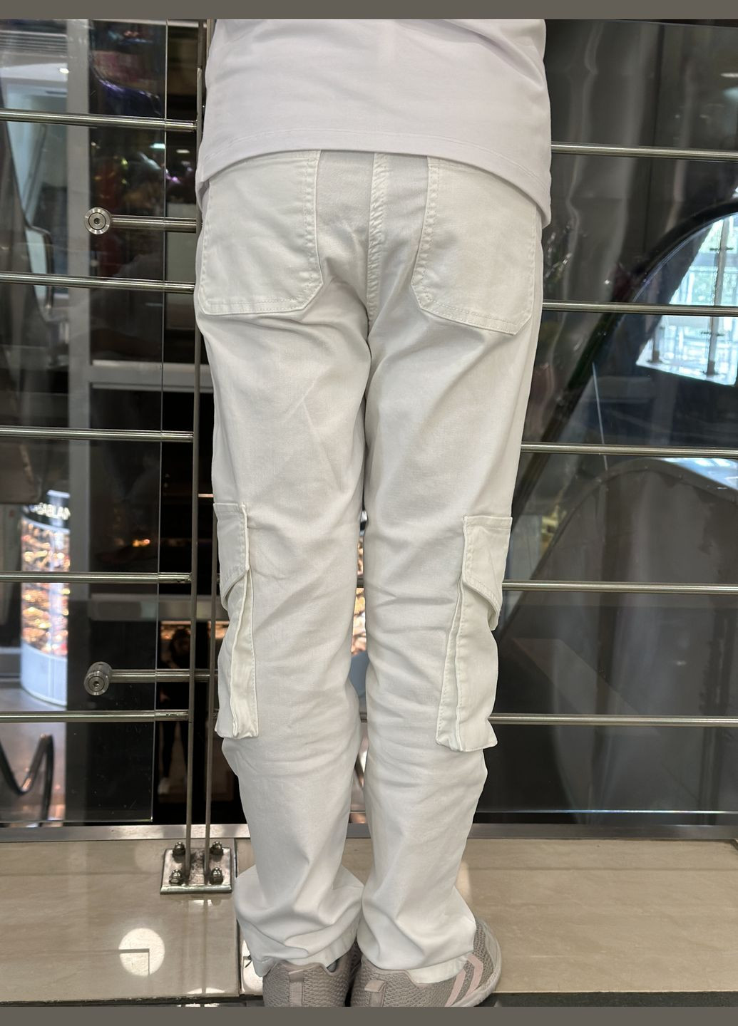 Молочные праздничный, коктейльный, классические, повседневный, кэжуал, нарядные демисезонные карго, чиносы брюки To Be Too