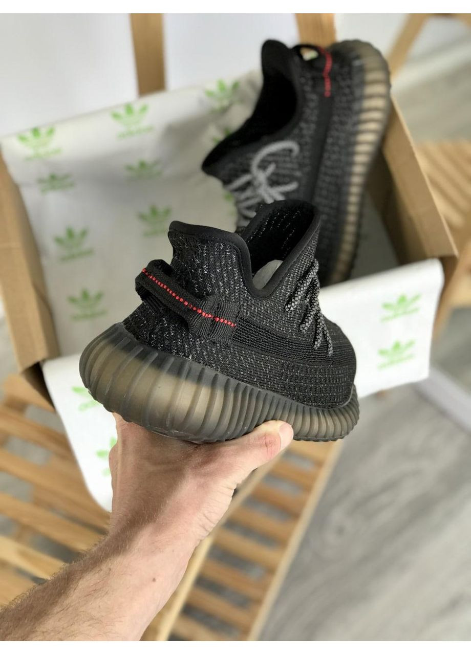 КРОСІВКИ ЖІНОЧІ ADIDAS YEEZY BOOST 350 V2 BLACK АДІДАС ІЗІ БУСТ No Brand чорні демісезони (367176621)