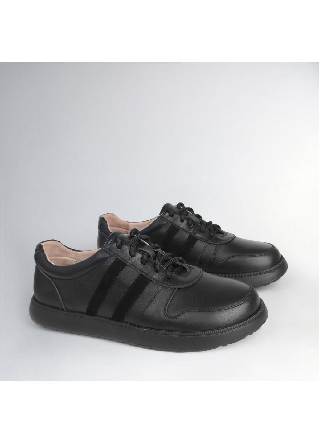 Чорні анатомічні кеди жіночі Faber