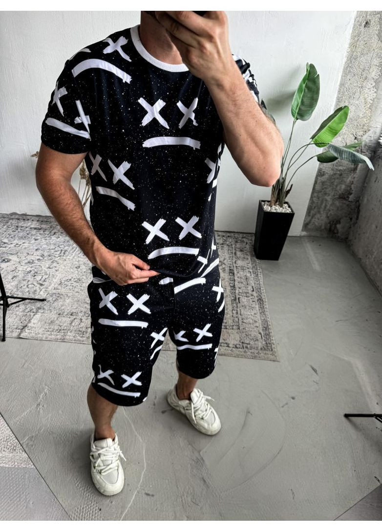 Черный трендовый летний спортивный костюм с ярким дизайном. No Brand (370953631)