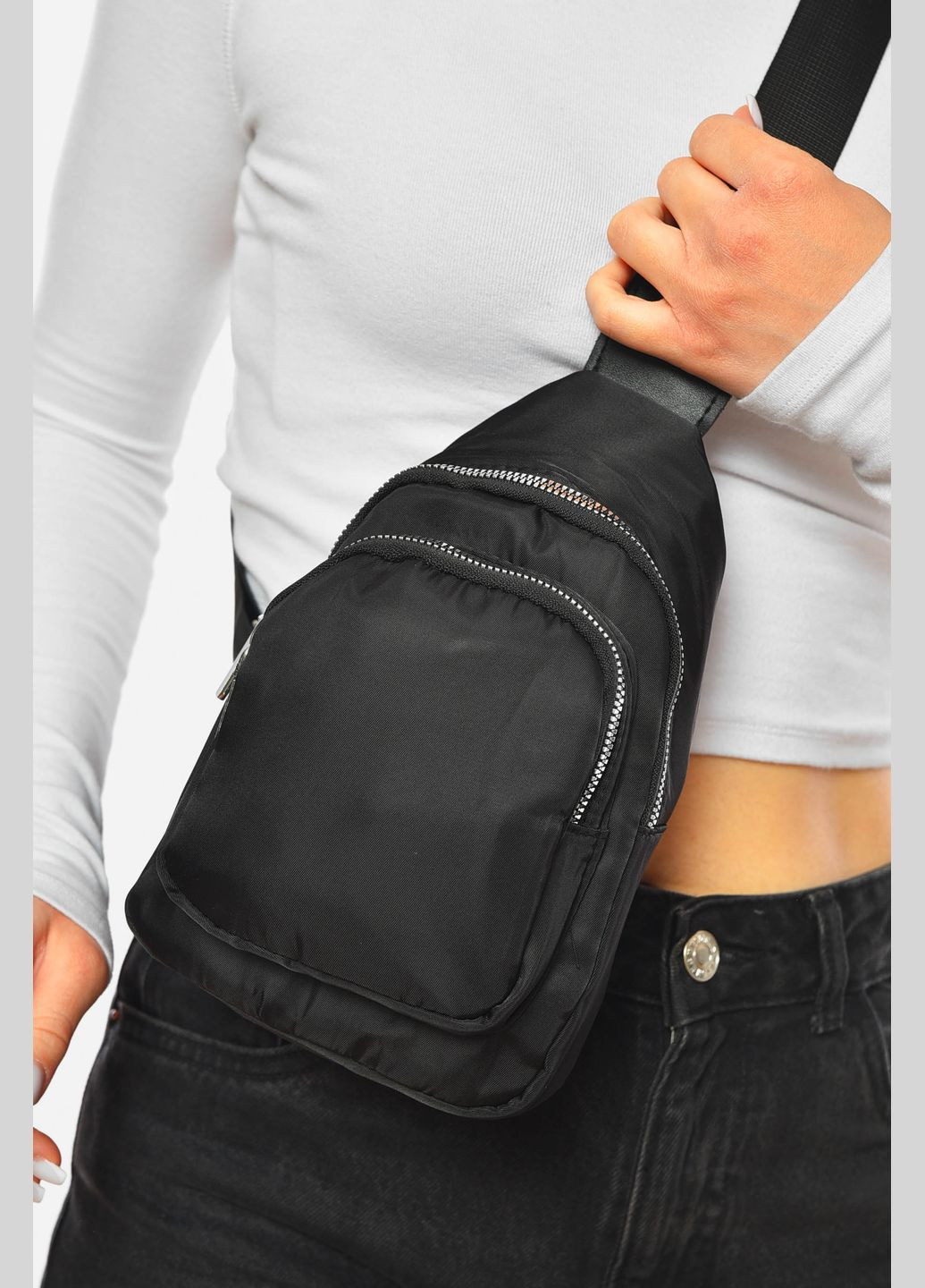 Бананка женская однотонная черного цвета Let's Shop (329404983)