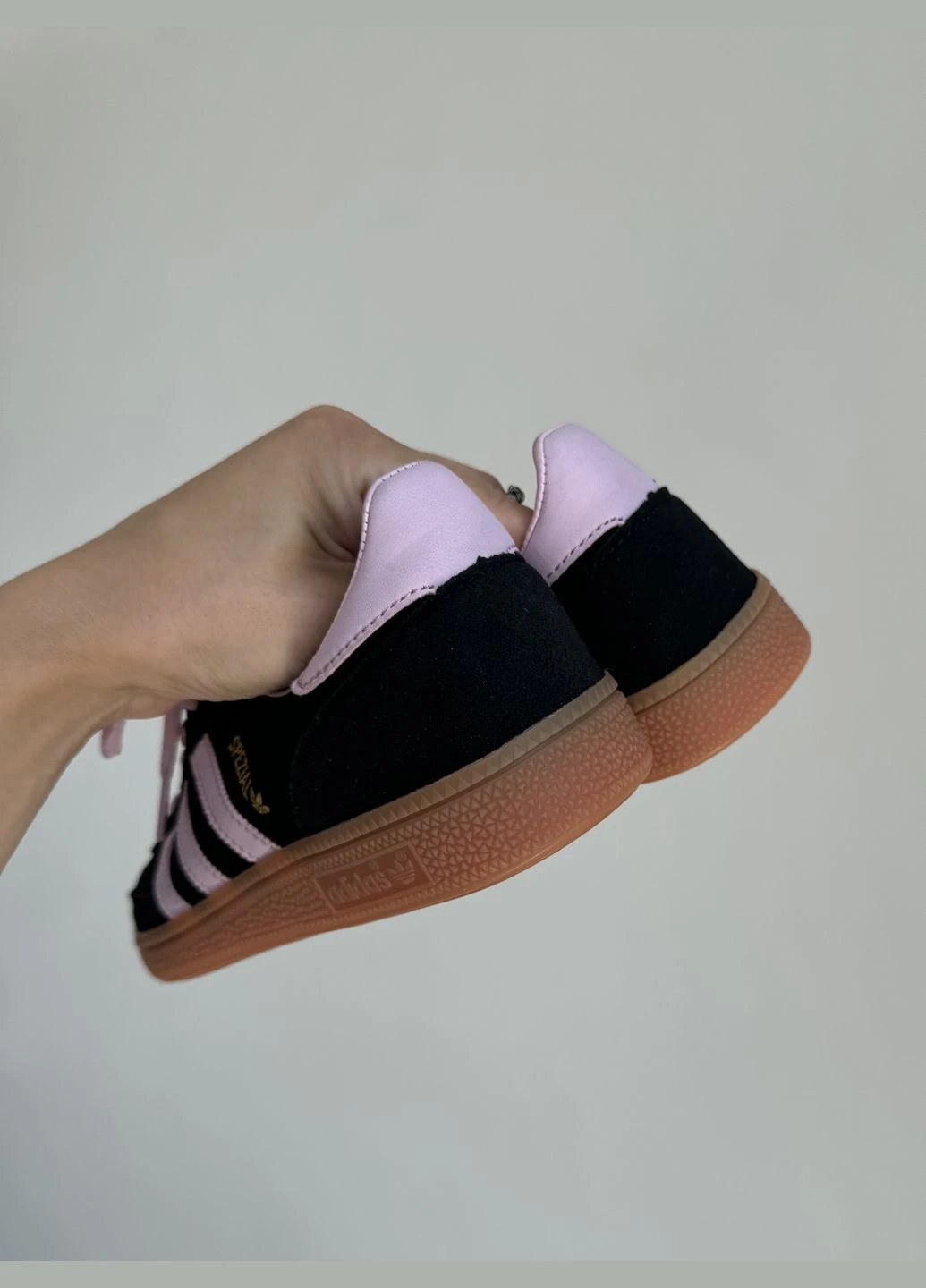 Кросівки жіночі Adidas Spezial Handball black pink | Адідас Спеціал чорні рожеві No Brand чорні демісезони (316507758)
