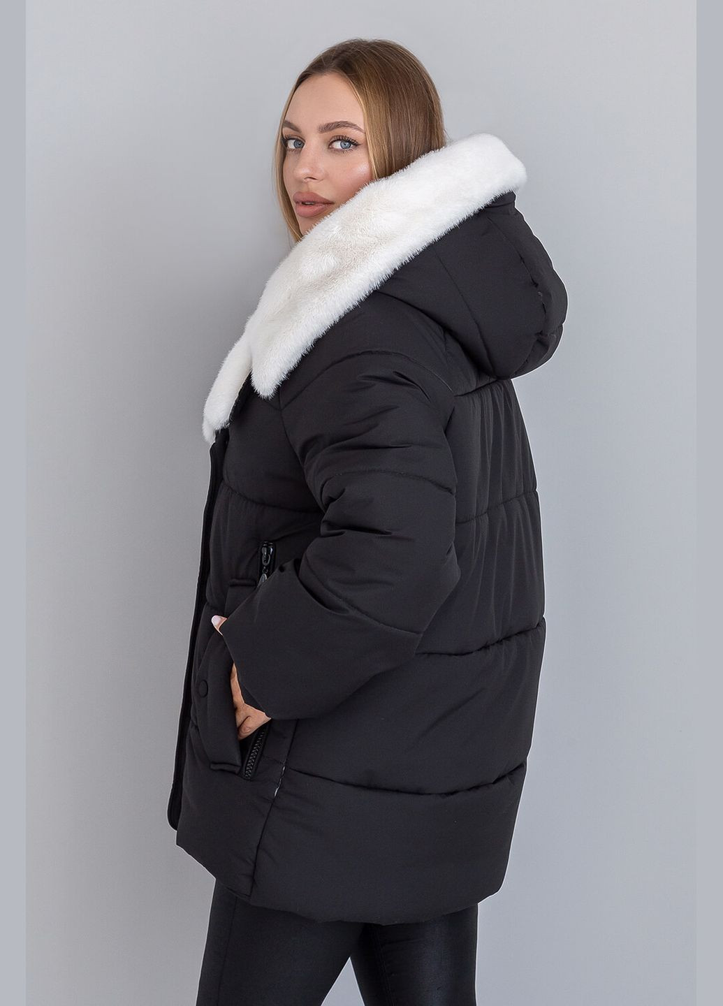 Чорна зимня куртка зимова жіноча "дора" MioRichi