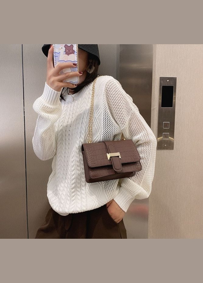 Женская мини сумочка клатч на цепочке с магнитным замком экокожа коричневая (sku_1051) No Brand (330576580)