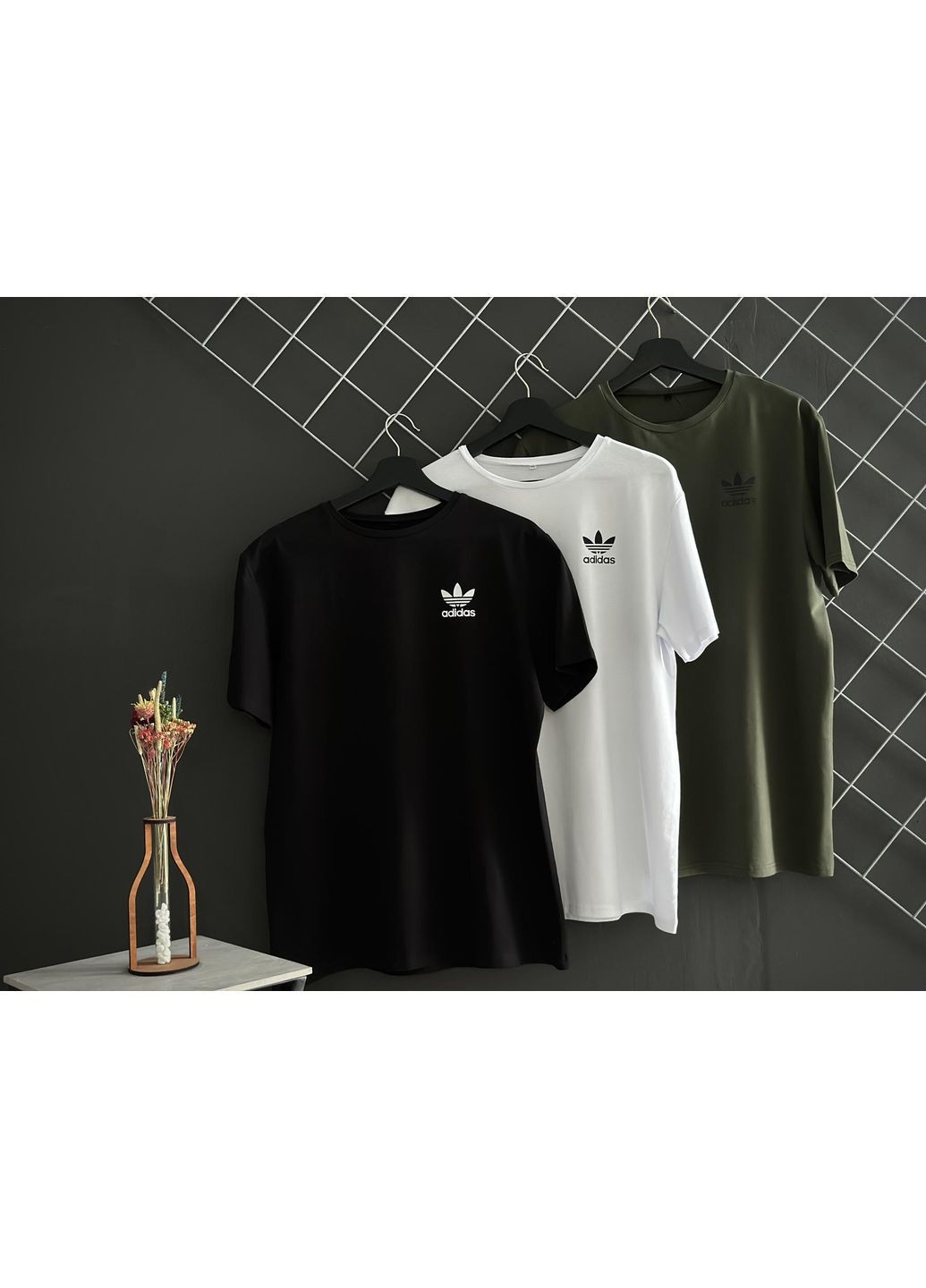 Комбінована чоловічий комплект із трьох футболок (чорна, біла, хакі) No Brand