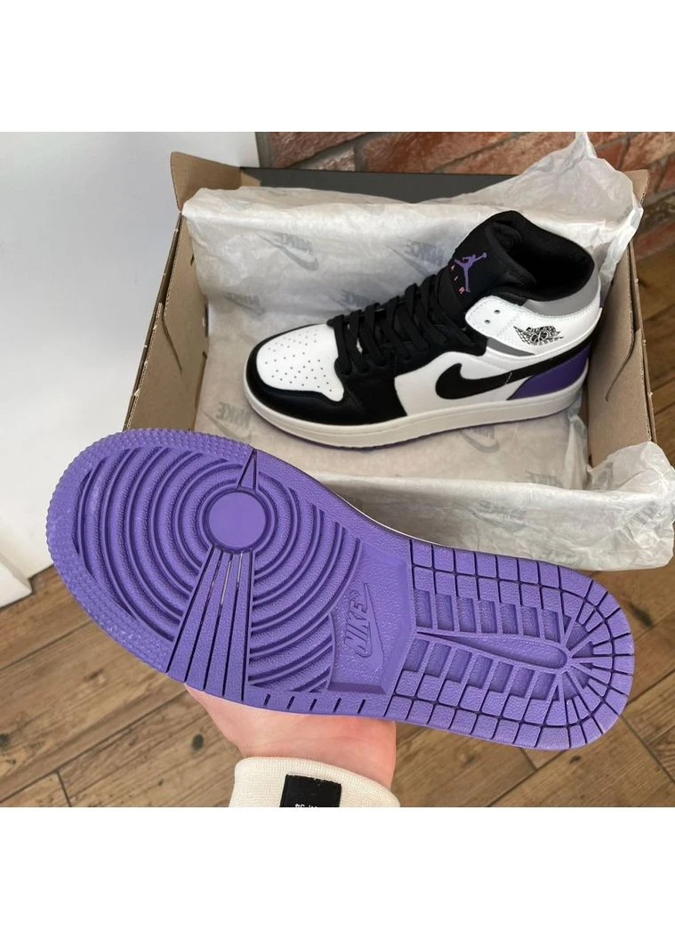 Фиолетовые демисезонные кроссовки мужские nike air jordan 1 retro varcity purple v2 найк аир джордан фиолетовые No Brand