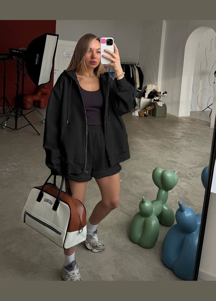 Костюм с шортами и кофтой Adelante (322443713)