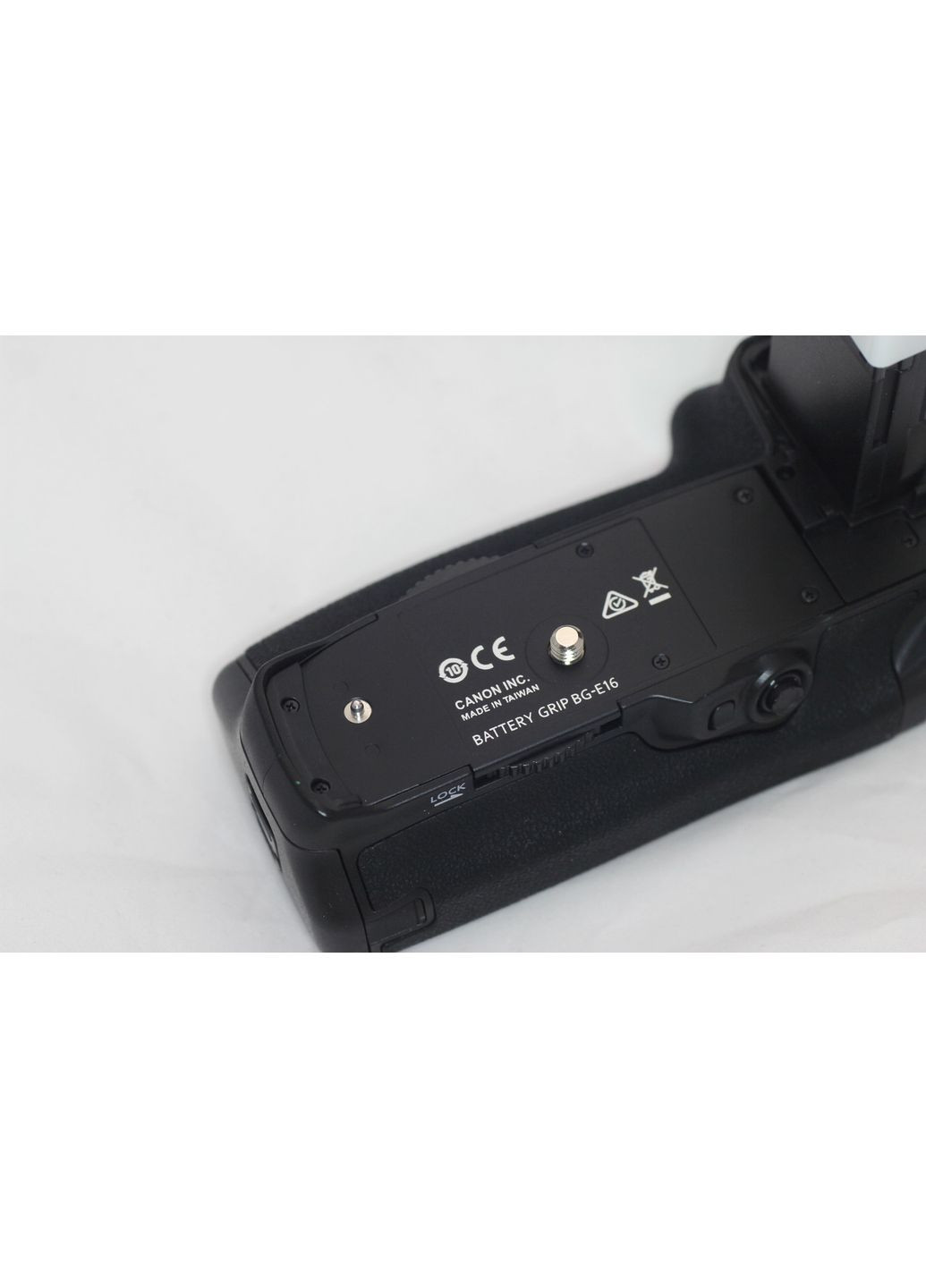 Батарейний блок BG-E16 для 7D Mark II Canon (372799737)