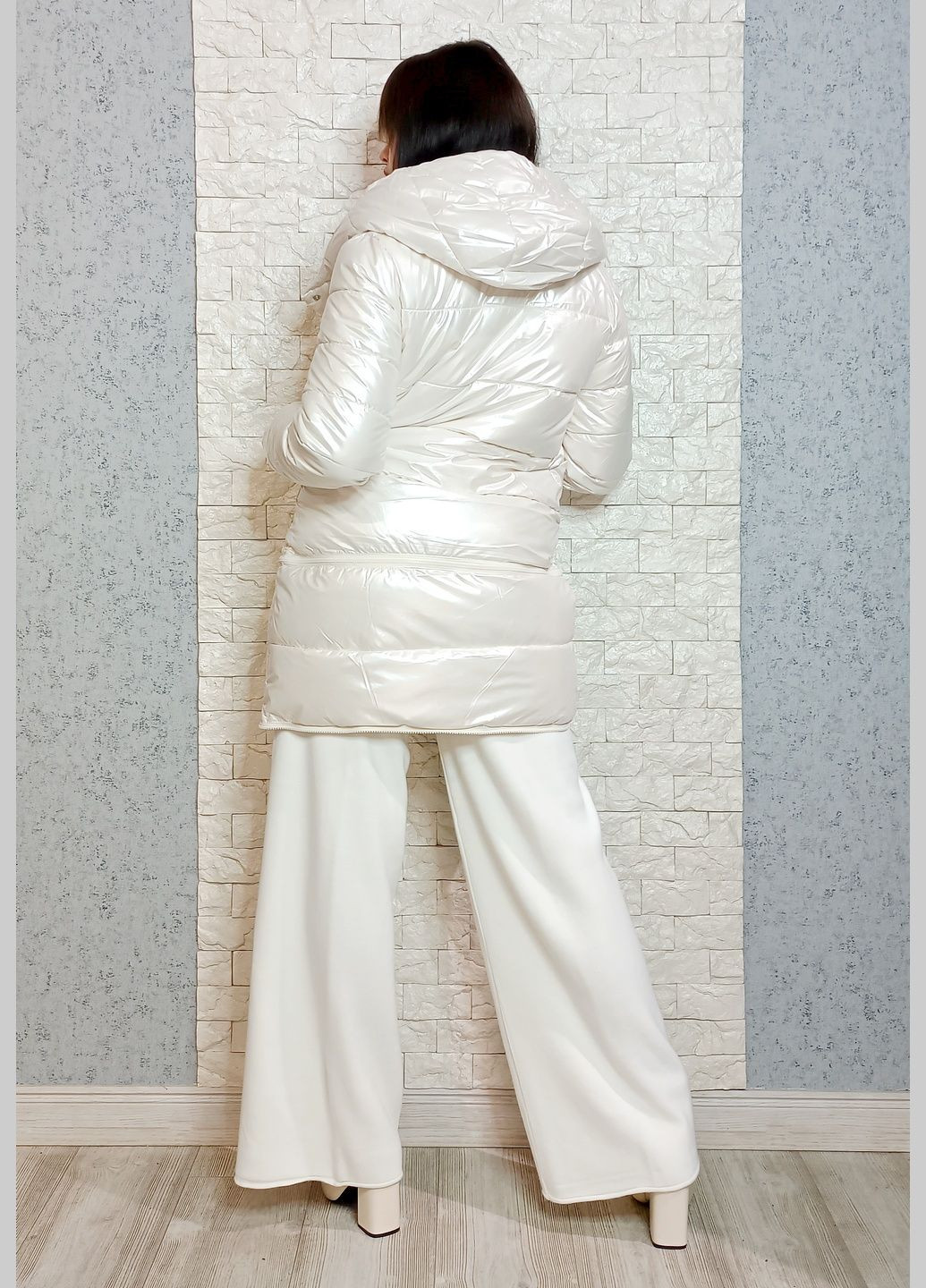 Молочное зимнее Пальто трансформер трансформер Vince Otto