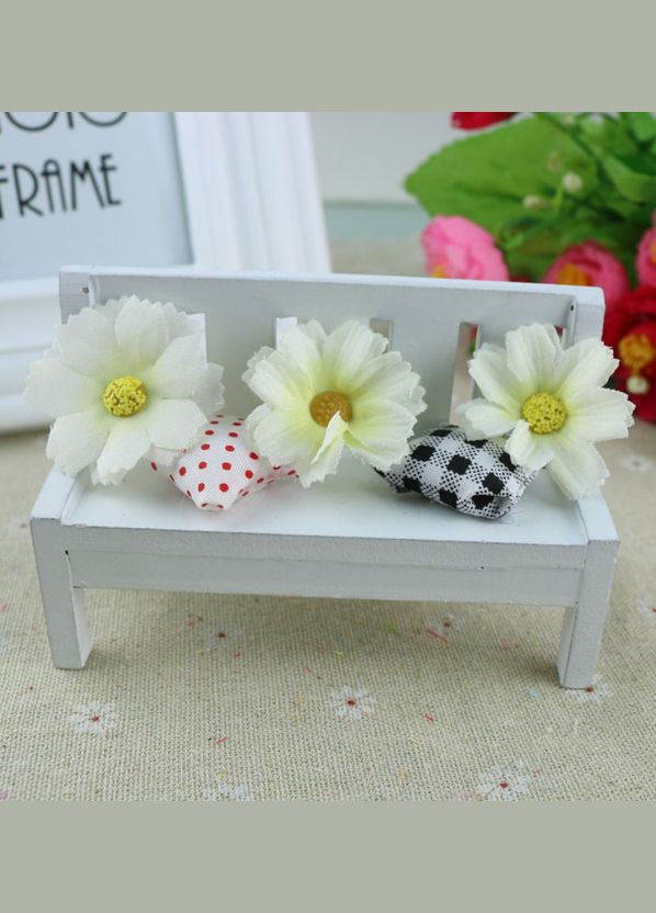 Штучна квітка Космея (головка), текстиль, 3,5 см, кремова No Brand (340482873)