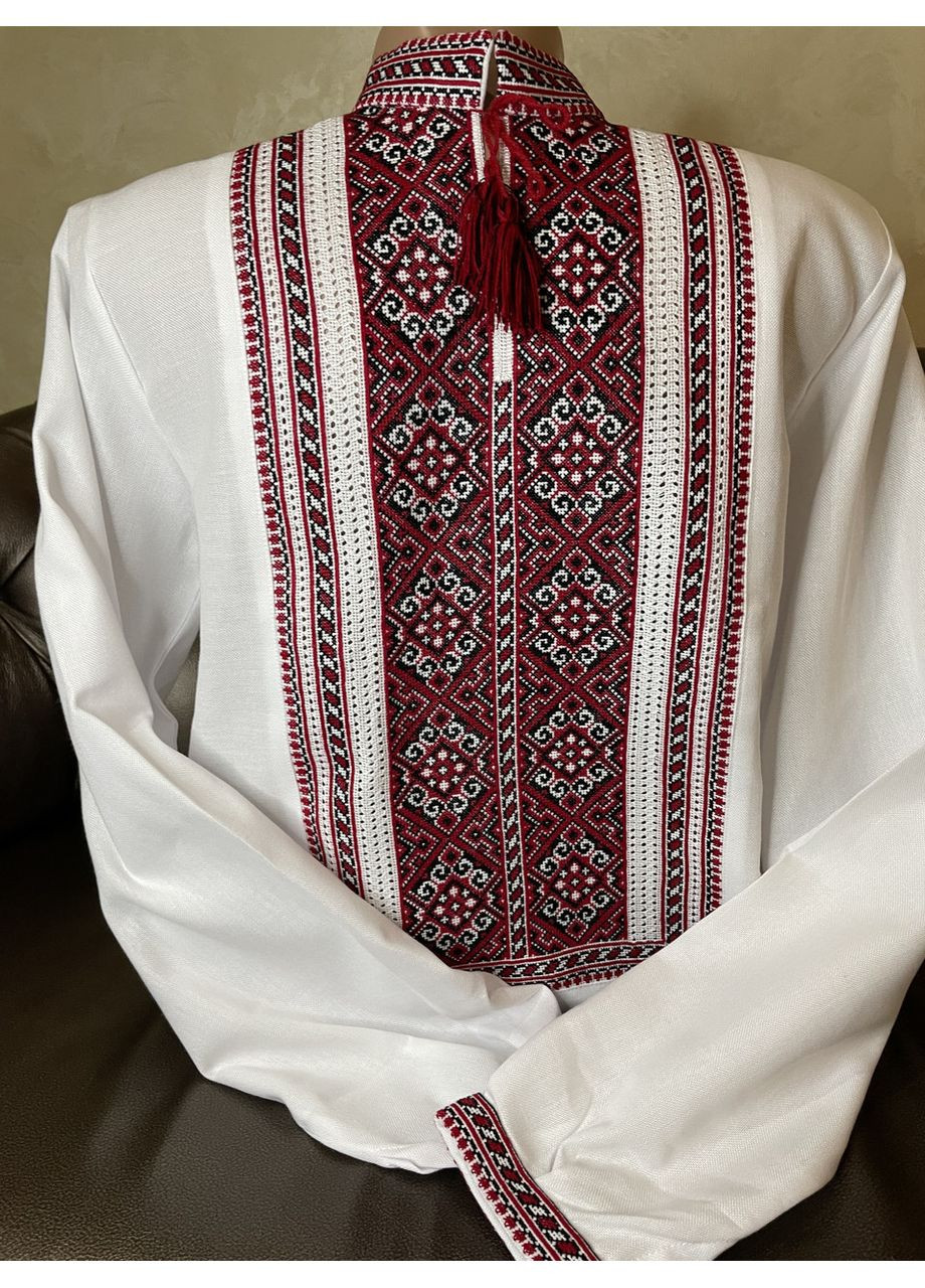 Белая стильная мужская вышиванка на белом полотне ручной работы ч-1864. s (371907801)