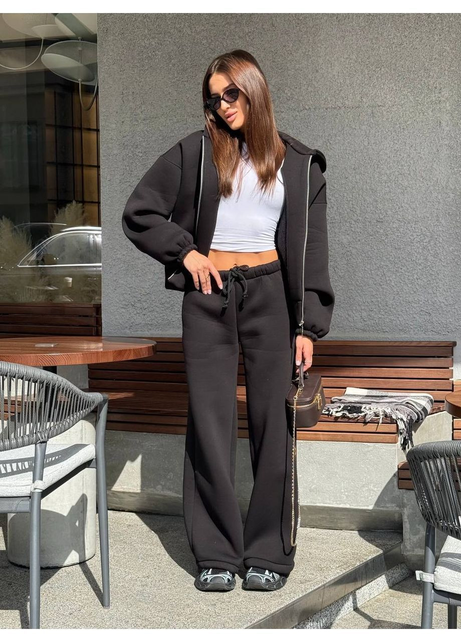 Стильний жіночий костюм із трьохнитки на флісі No Brand (362588359)