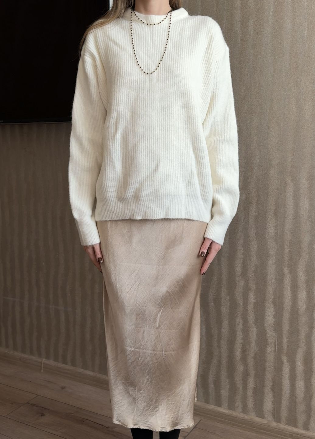 Молочний зимовий светр оверсайз жіночий софт jinjiaxian розмір s молочний джемпер No Brand