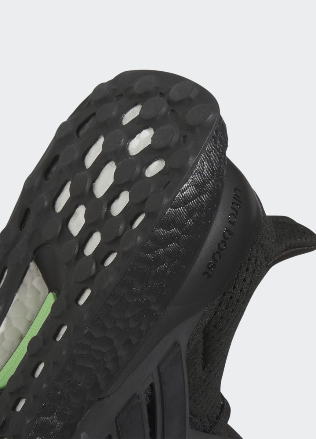 Чорні всесезон кросівки ultraboost 1.0 adidas