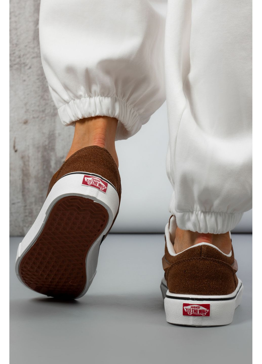 Коричневі кеди жіночі 860-6 коричневі 346436 Fashion