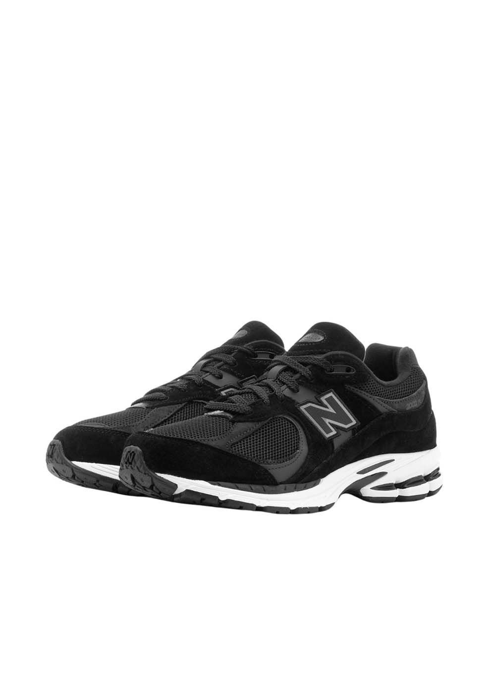 Черные демисезонные мужские кроссовки m2002r v1 черный New Balance