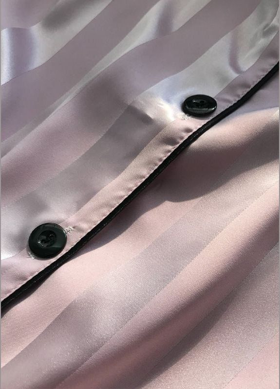 Рожева всесезон атласний жіночий піжамний комплект двійка сорочка + шорти стильна коротка піжама в смужку на ґудзиках літній набір для сну сорочка + шорти Cindylove