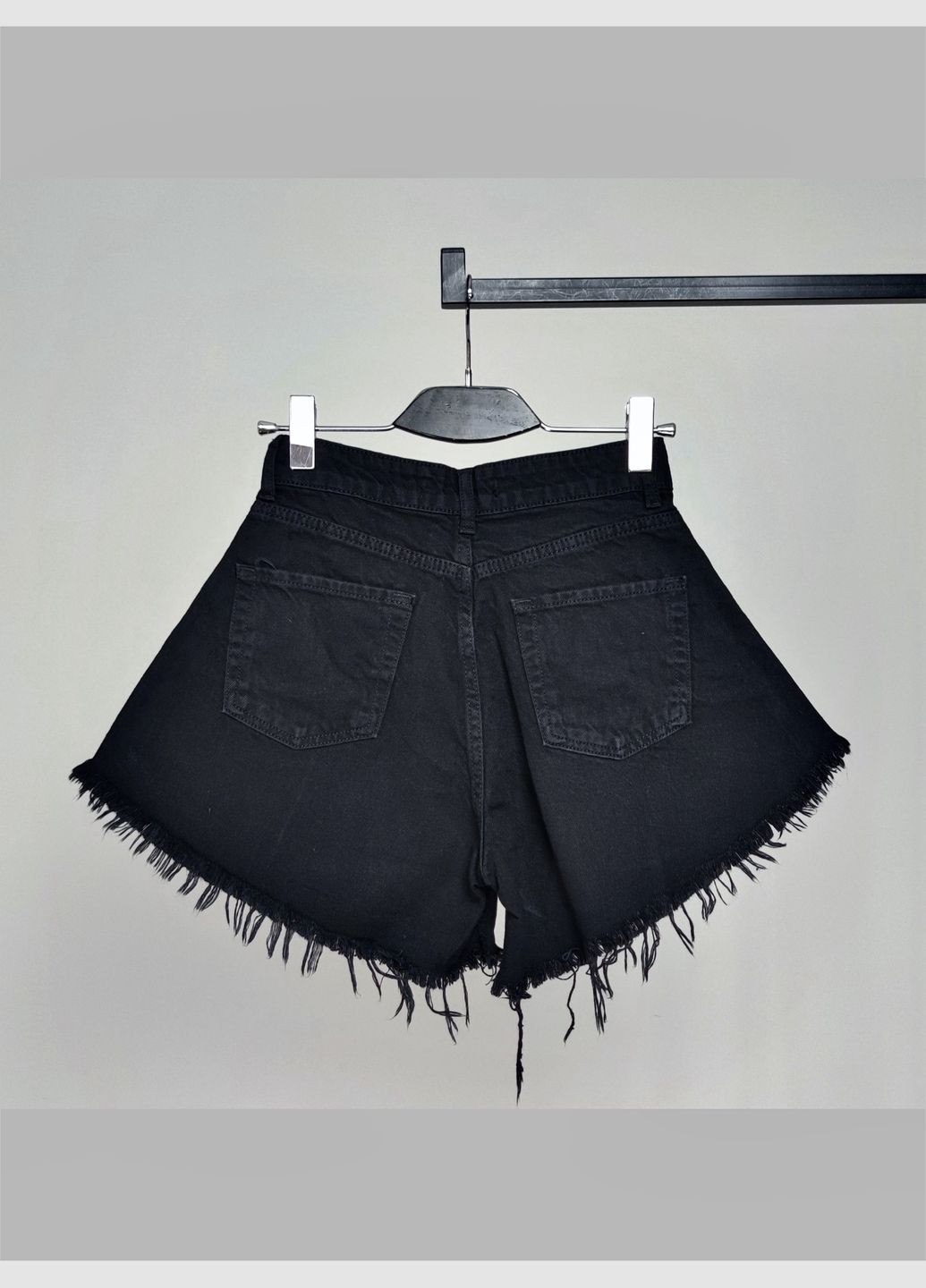 Трендовые шорты отменного качества No Brand (333331634)