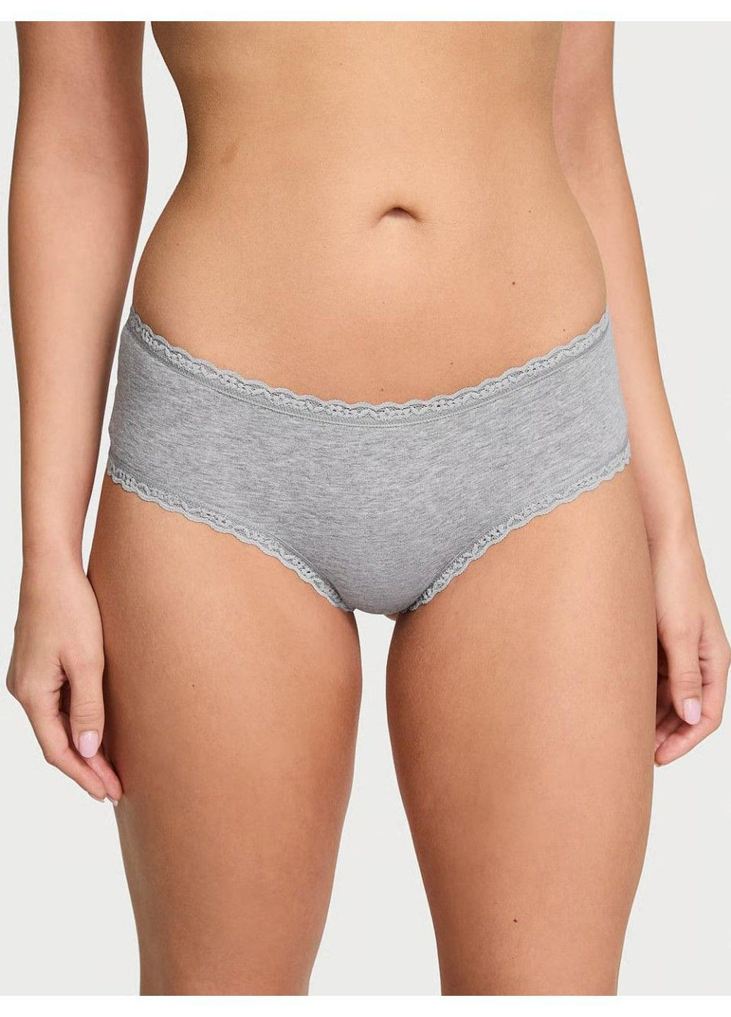 Трусики-чики женские хлопковые Cotton Lace-Waist Cheeky Panty серые Victoria's Secret (362556081)