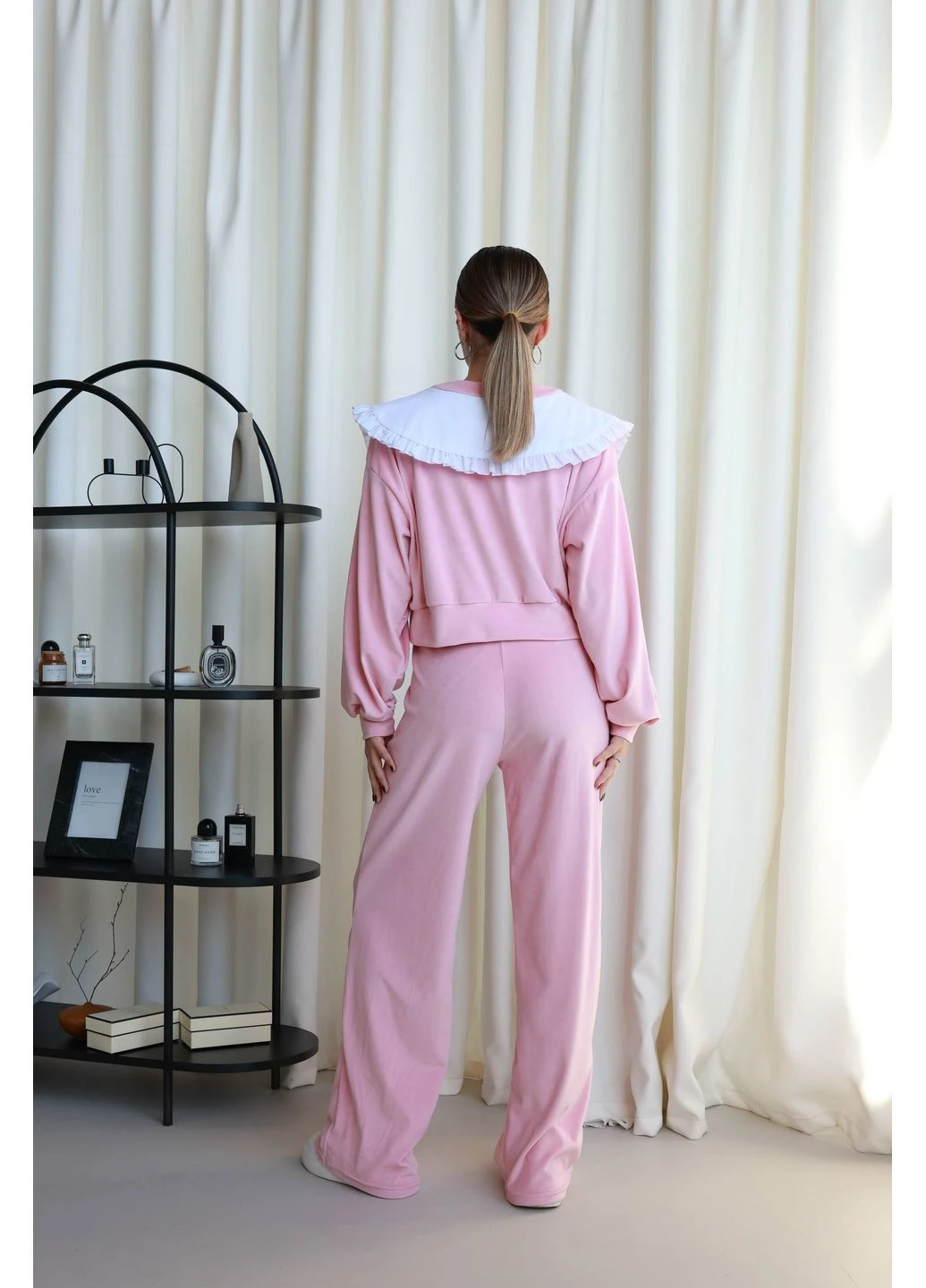 Женский спортивный костюм из мягкого велюра No Brand (369135893)