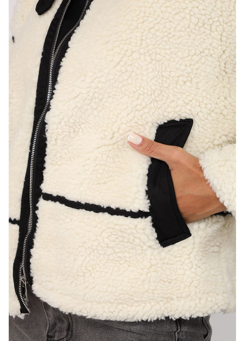 Молочное зимнее Женская шуба цвет молочный ЦБ-00279715 MISTY MOUNTAIN