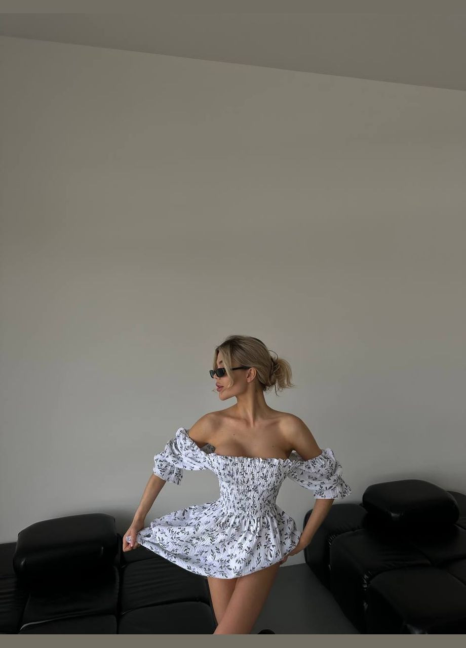 Зеленое праздничный, повседневный женское мини платье из муслина клеш Avanti с цветочным принтом